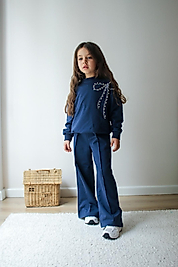 Lacivert fiyonk detaylı incili 2 li takım